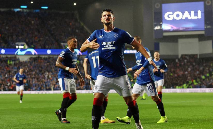 欧冠今晨再迎强敌，圣安东尼奥马刺状态回暖，主帅态度——气氛紧张，更衣室氛围转暖的简单介绍